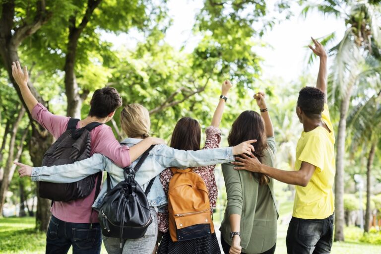 Adolescenza: le fasi di sviluppo