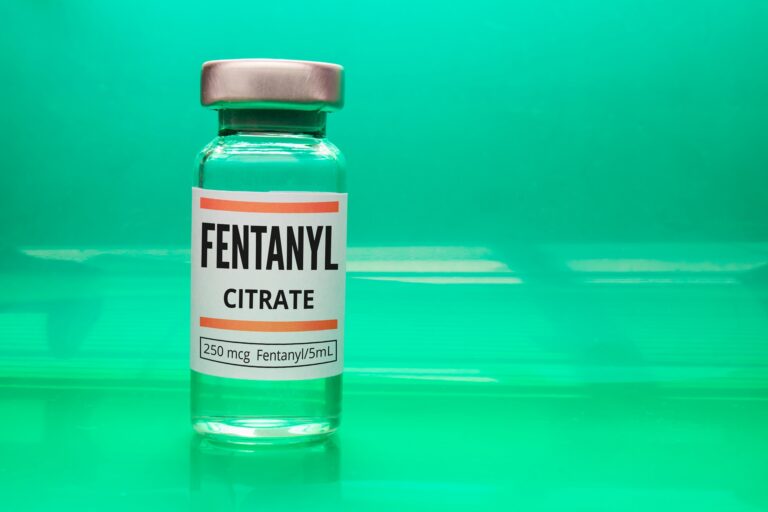Cos’è il Fentanyl: Aspetti farmacologici e di abuso della sostanza